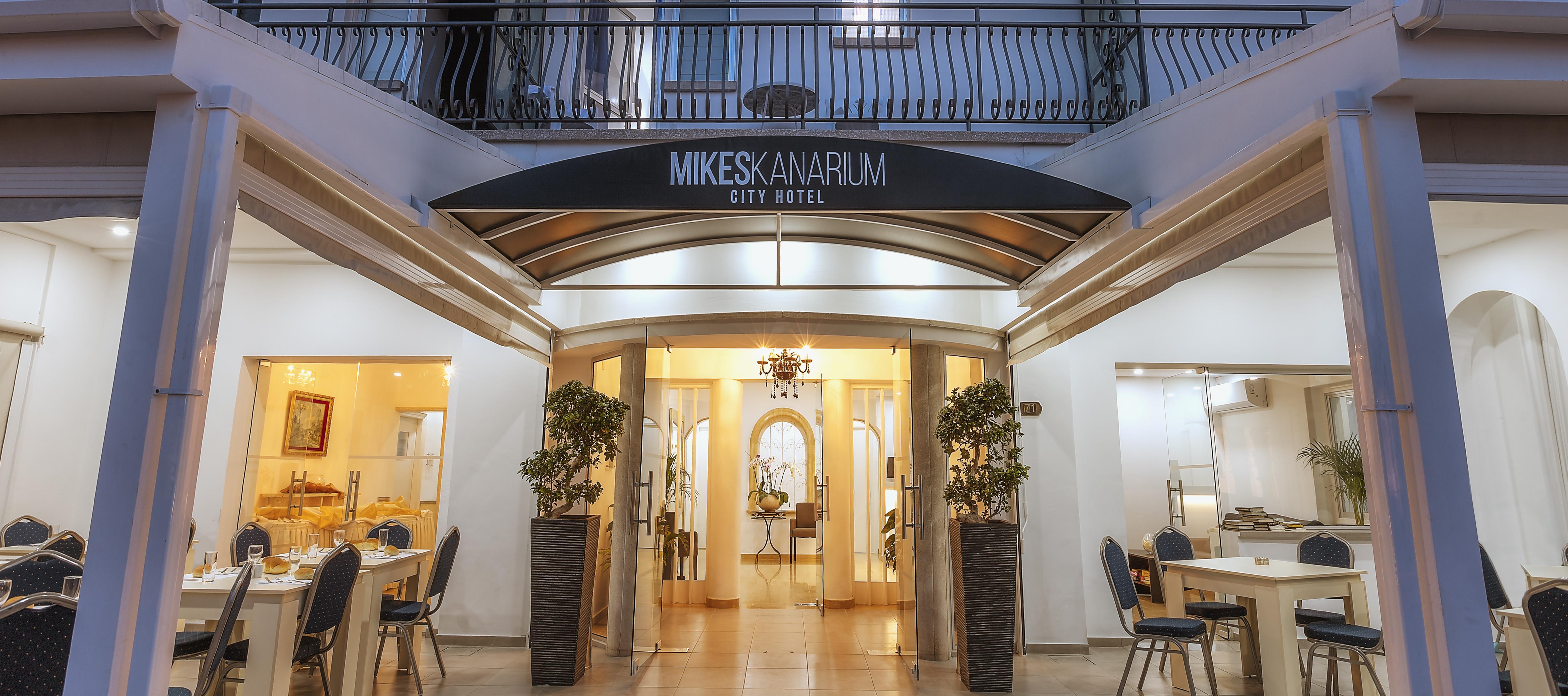 Mikes Kanarium City Hotel Larnaca Eksteriør billede